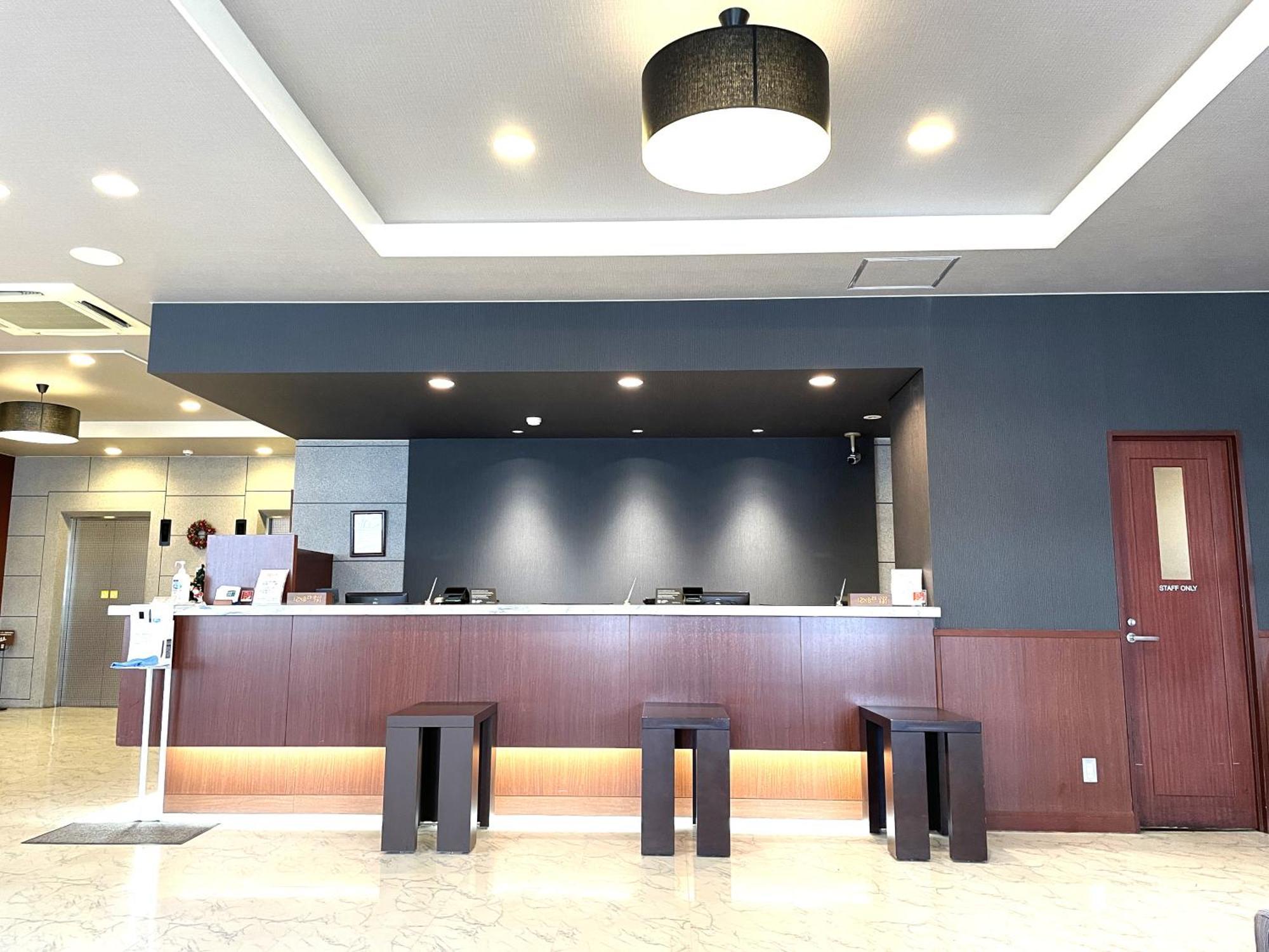 Hotel Route-Inn Niihama Екстер'єр фото